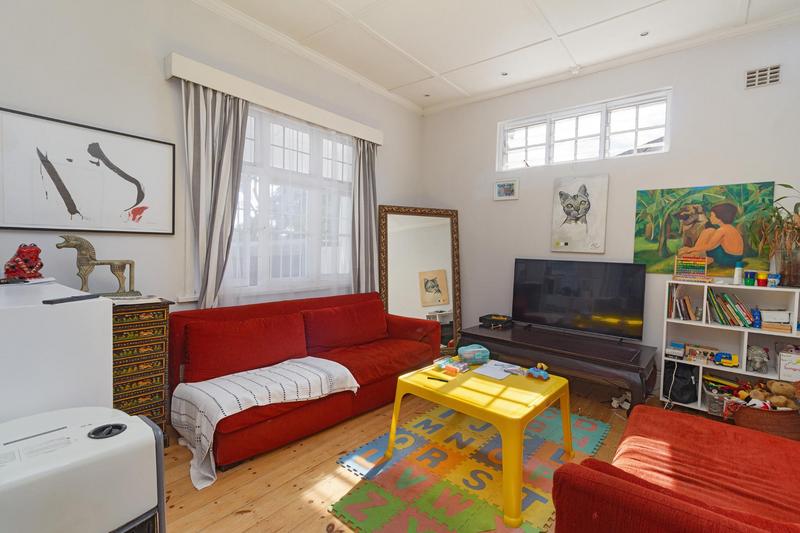 3 Bedroom Property for Sale in Green Point Western Cape